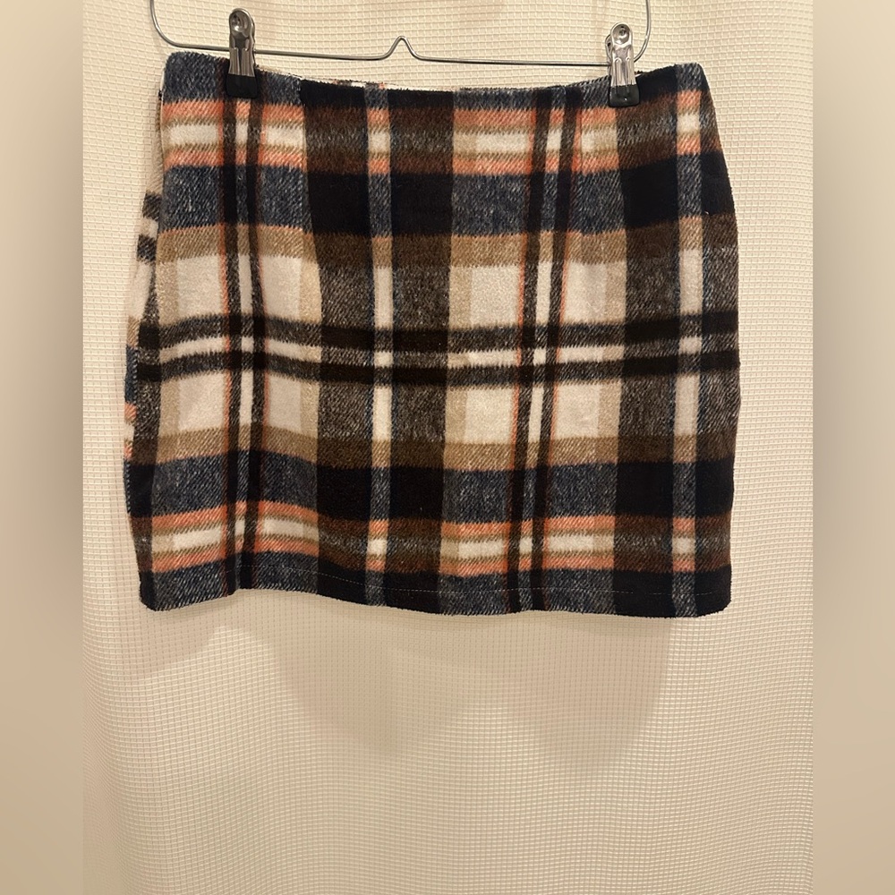 Women's high waisted plaid mini skirt